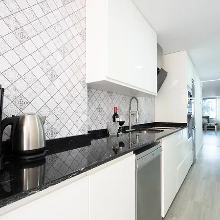 Ocean View Malagueta Apartament *